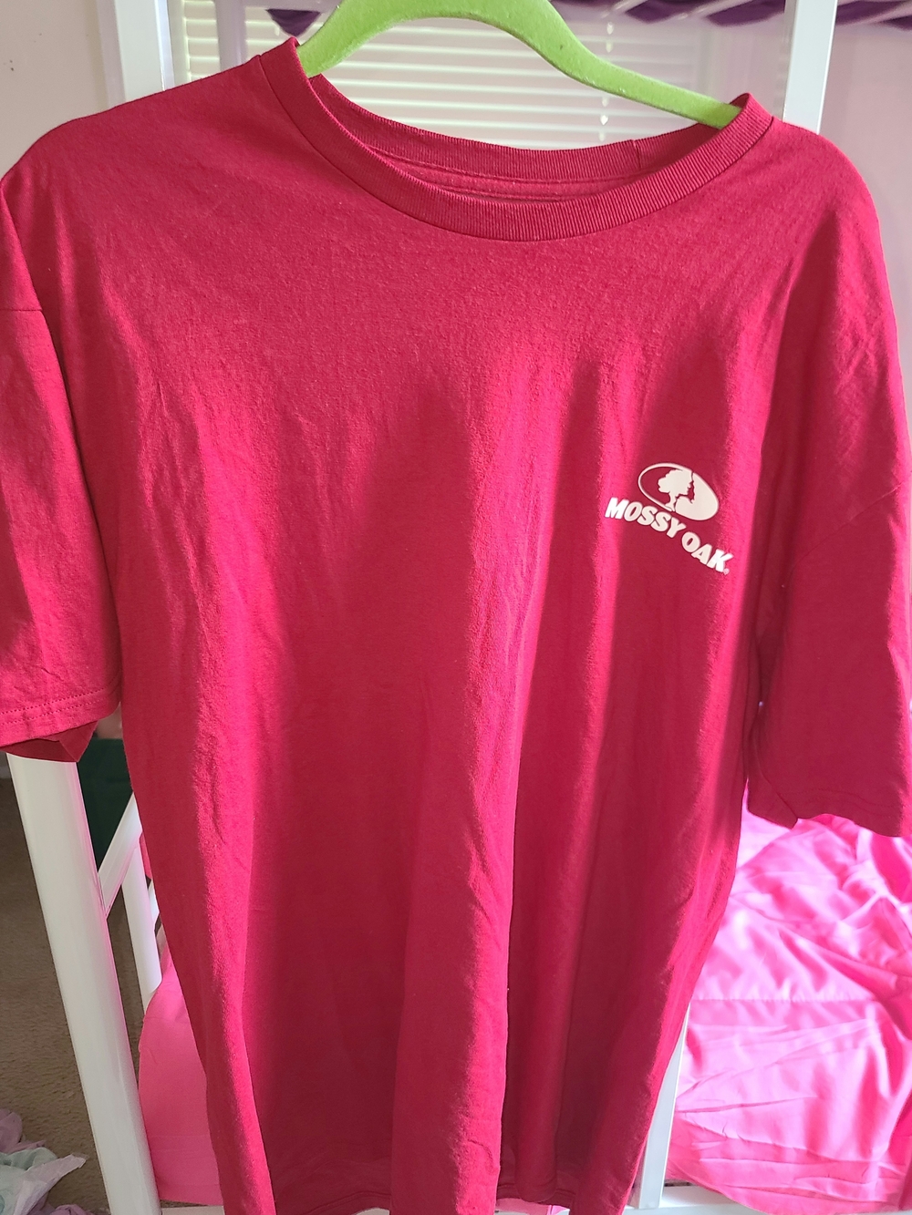 Mossy Oak Men's Short-Sleeve Tee in Deep Pink